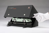 Ferrari F40 - Verde Pallido - 1:18 Scale