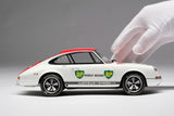 Porsche 911R (1967) at 1:18 scale