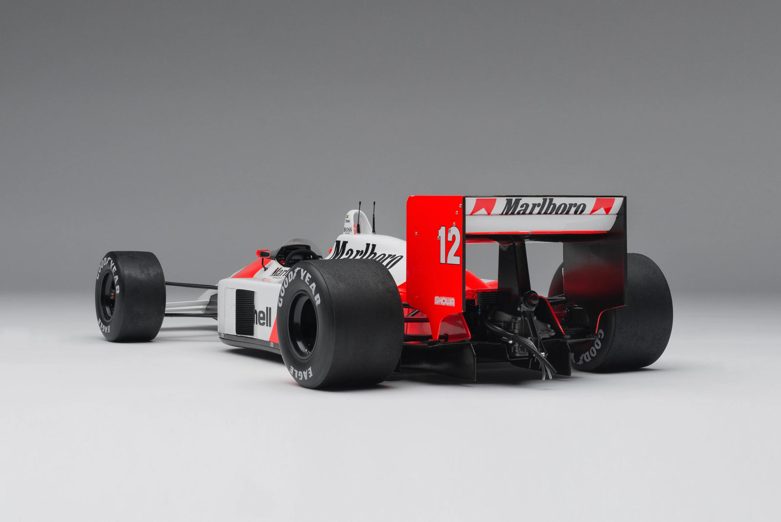 McLaren MP4/4 – CD Shop | Classic Driver