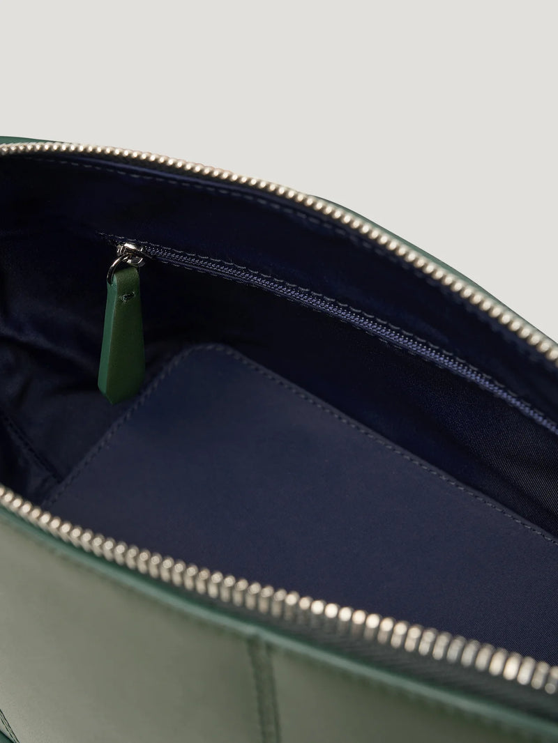 GREEN SMALL WASHBAG