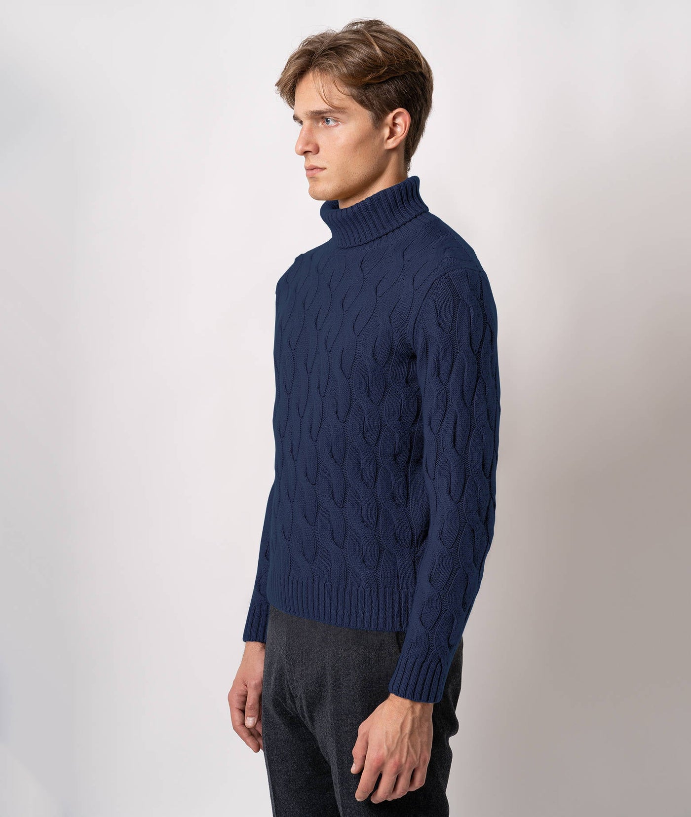 Turtleneck cashmere sweater Lapponia – CD Shop | Classic Driver