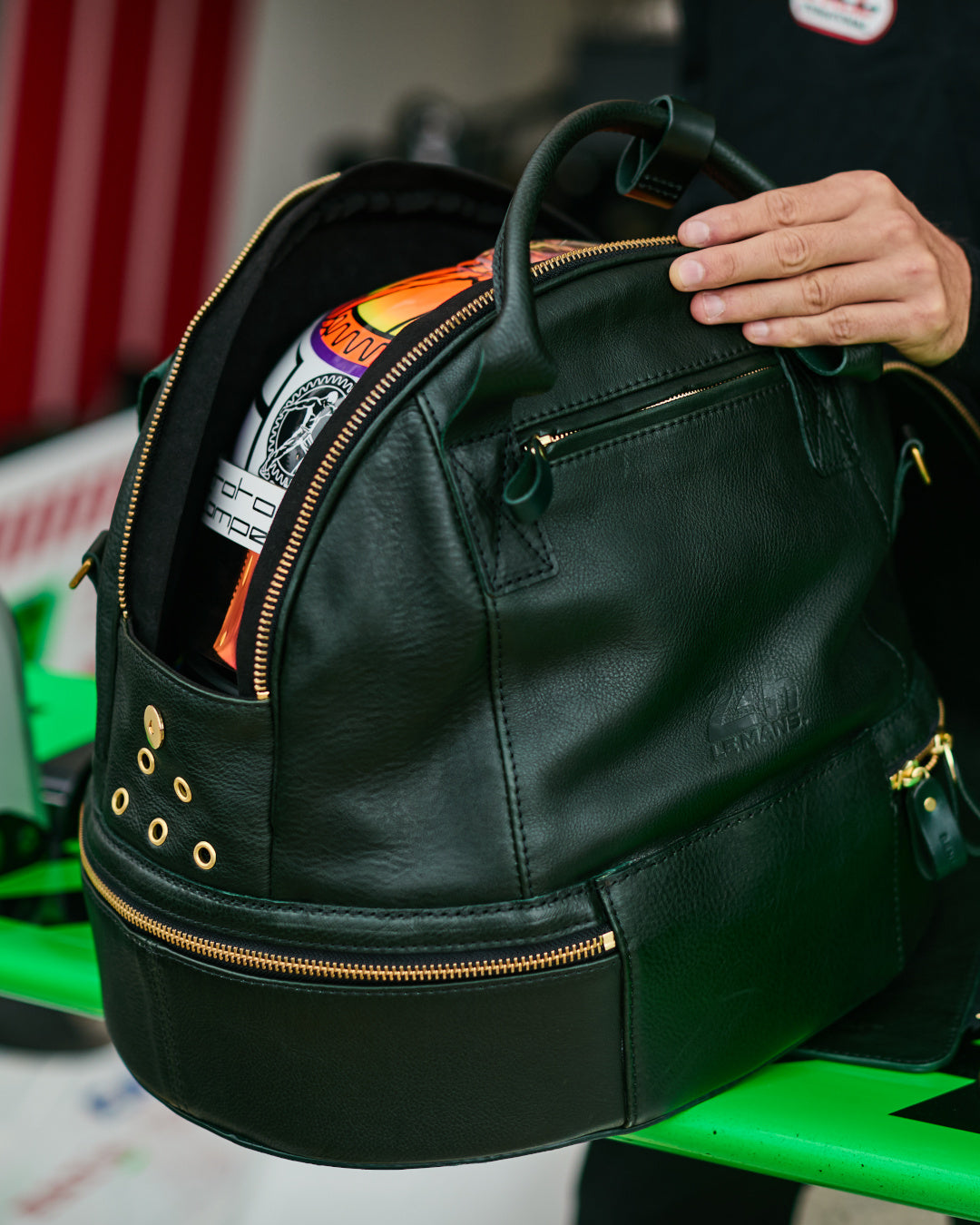 BW x 24H Le Mans Helmet Bag – CD Shop | Classic Driver