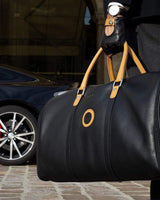 THE OUTLIERMAN weekenders GLOBETROTTER - Full-grain Leather Weekender Garment Bag - Black/Camel