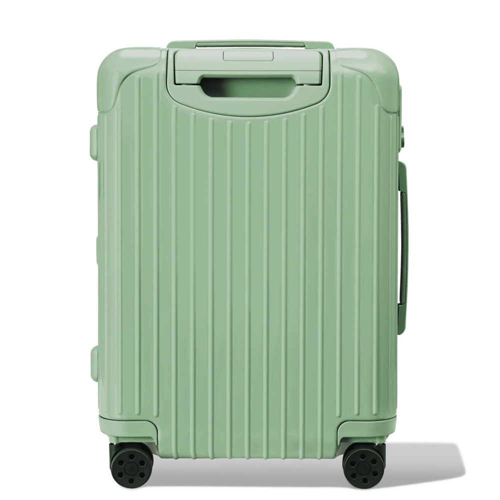 Rimowa carry on dimensions online