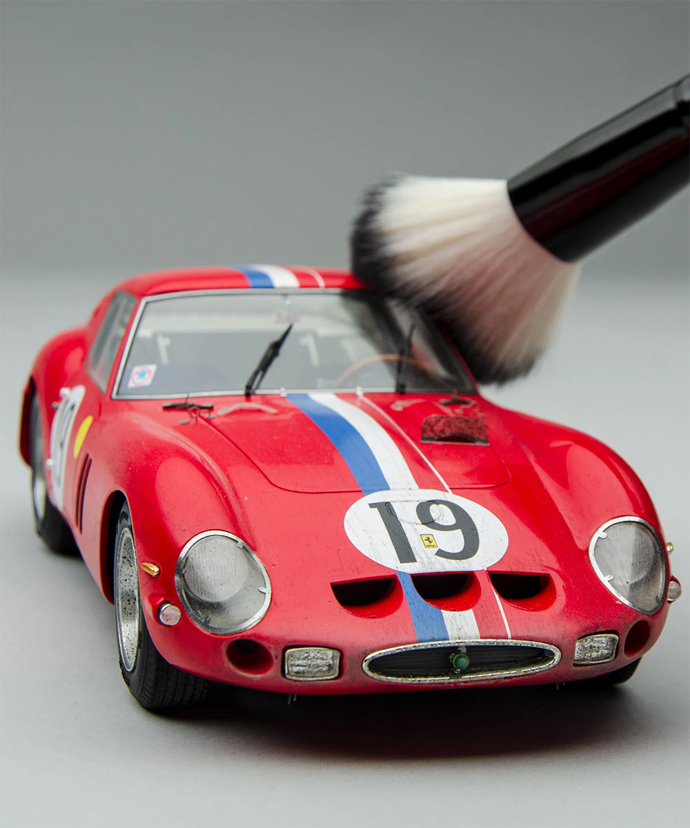 PROTAR 1962 FERRARI 250 GTO RACE CAR 1:24 SCALE MODEL KIT