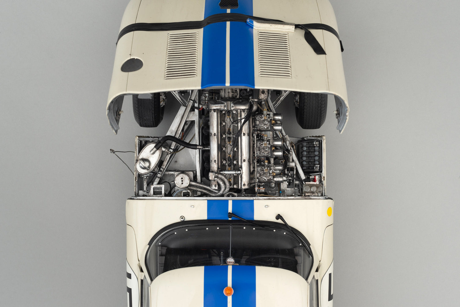 Jaguar Lightweight E-Type (Lwe) - 1963 Le Mans - Race Weathered